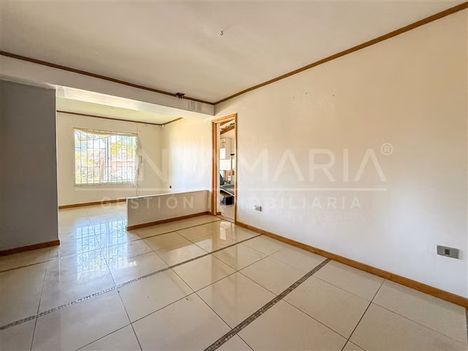 Casa en venta de 3 dorm. en San Pedro de la Paz