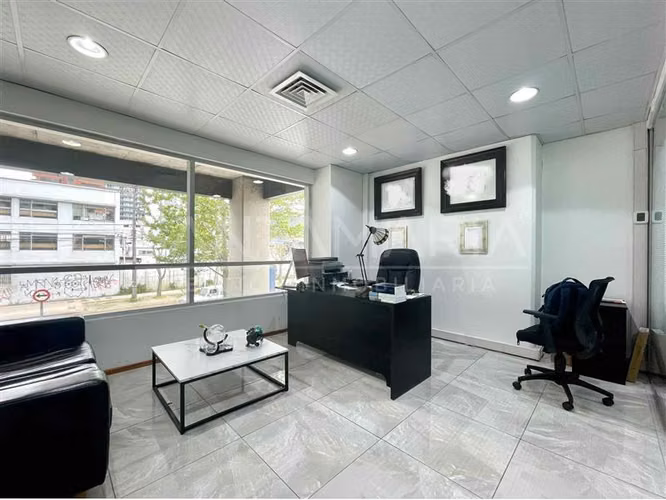 ARRIENDO Local comercial ubicada en Arturo Prat, Concepción.