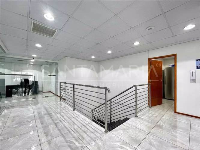 ARRIENDO Local comercial ubicada en Arturo Prat, Concepción.