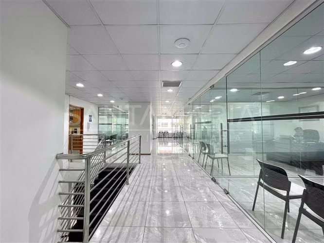 ARRIENDO Local comercial ubicada en Arturo Prat, Concepción.