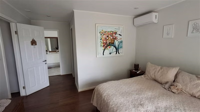 Casa en venta de 5 dorm. en San Rafael