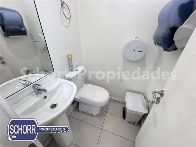 Oficinas de 140 m2 planta libre en arriendo en Talca