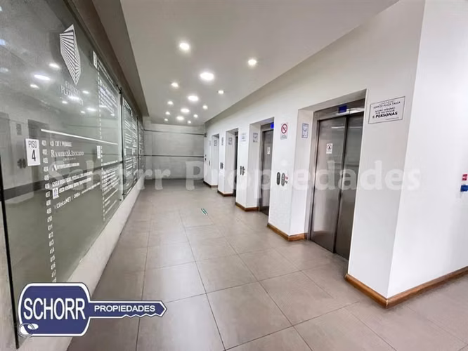 Oficinas de 140 m2 planta libre en arriendo en Talca