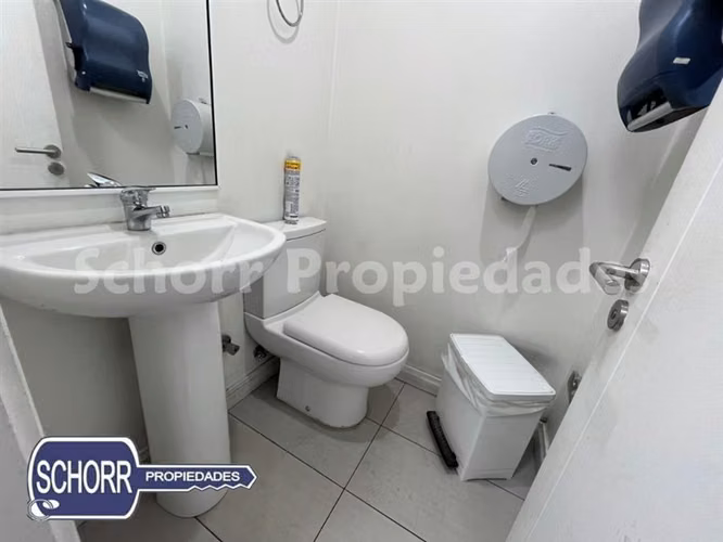 Oficinas de 140m2 planta libre en arriendo en Talca