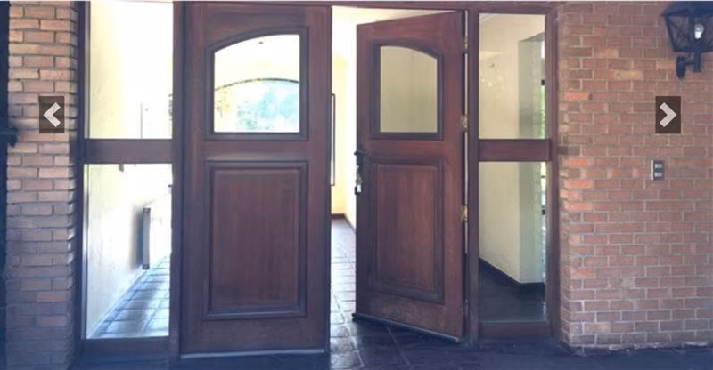 Casa en exclusivo condominio venta de 7 dorm. en Talca