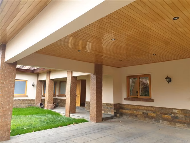 Casa en Condominio venta de 6 dorm. en Talca
