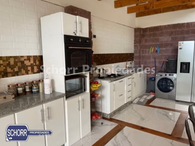 Casa en venta de 4 dorm. en Colbún