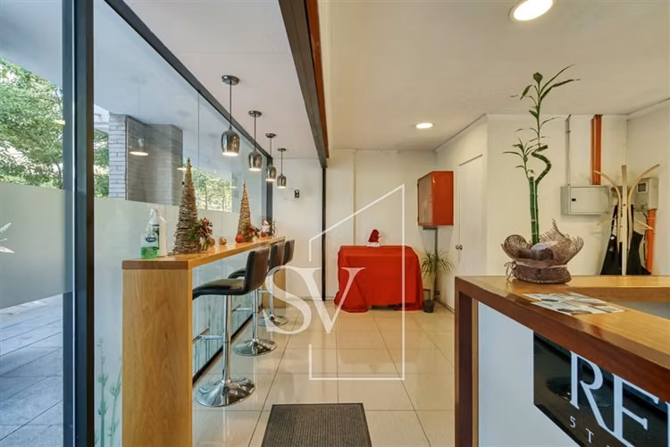 Local Comercial en arriendo en Providencia