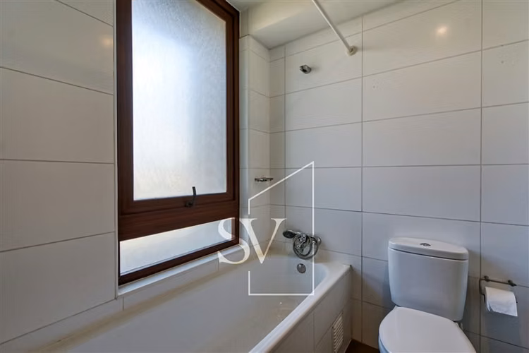 Dúplex 4 dormitorios en privilegiado sector de Vitacura