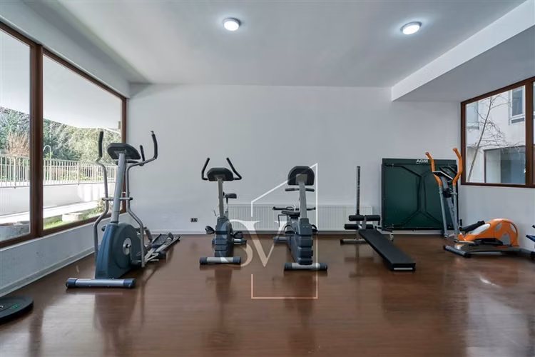 Dúplex 4 dormitorios en privilegiado sector de Vitacura