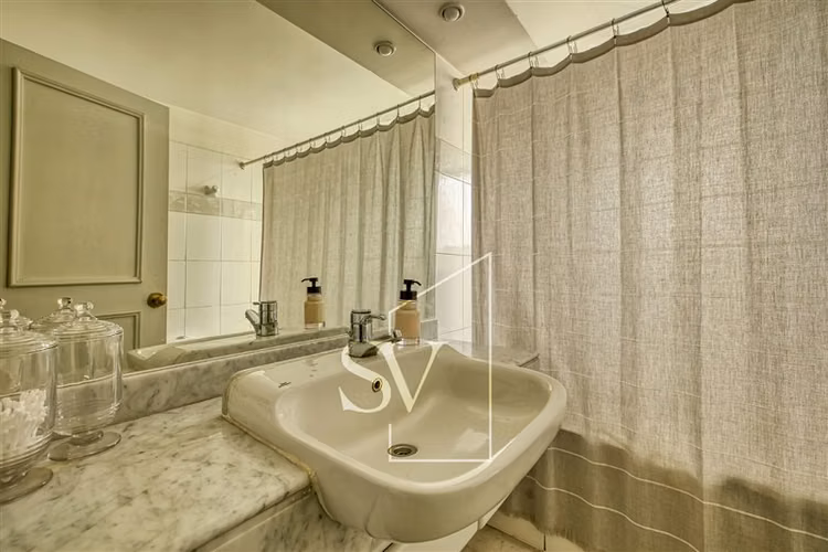 Espectacular Pent-house de 300m2 en pleno Barrio El Golf - Imagen 25