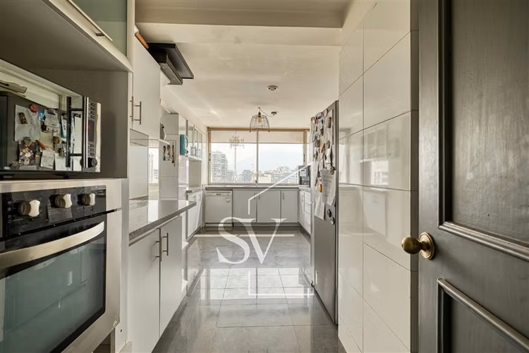 Espectacular Pent-house de 300m2 en pleno Barrio El Golf - Imagen 29