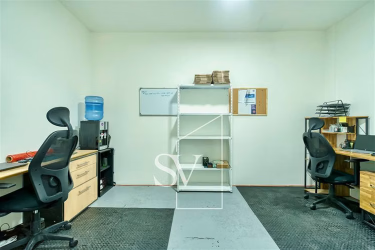 Local comercial, excelente ubicación, planta libre