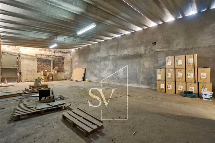 Local comercial, excelente ubicación, planta libre