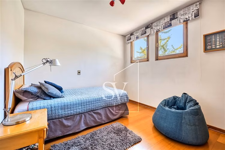 Espectacular casa, en sector consolidado de Los Dominicos