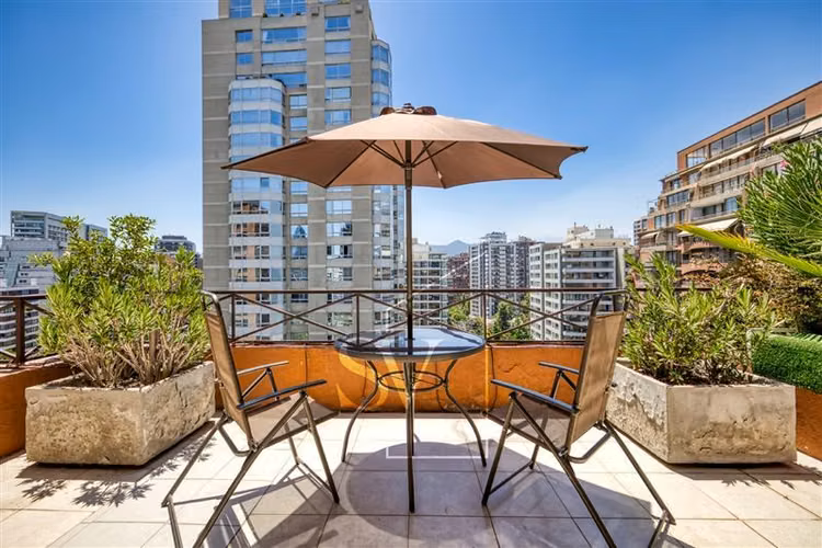 Penthouse con espectacular vista y posibilidad de 2 deptos - Imagen 25