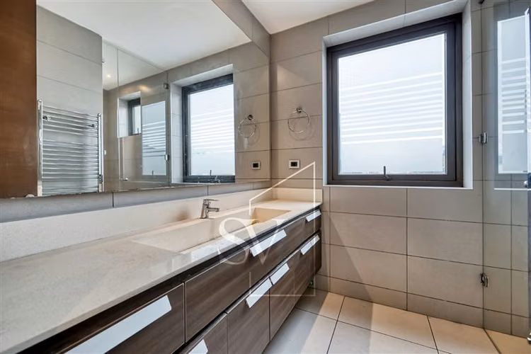 Moderno Pent-house, espectacular, excelente ubicación