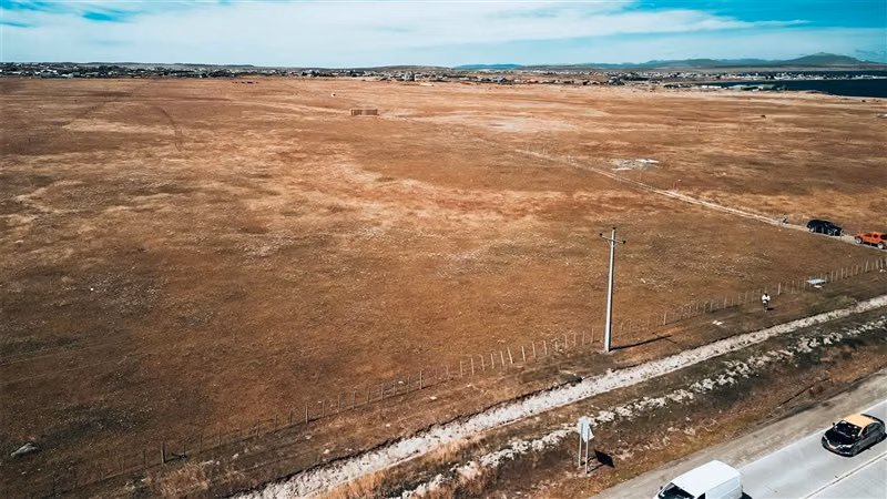 Sitio en venta de 3 Ha en sector Puerto Bories en Natales