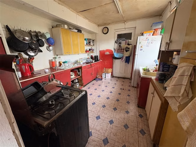 Terreno en venta con 2 casas en Punta Arenas