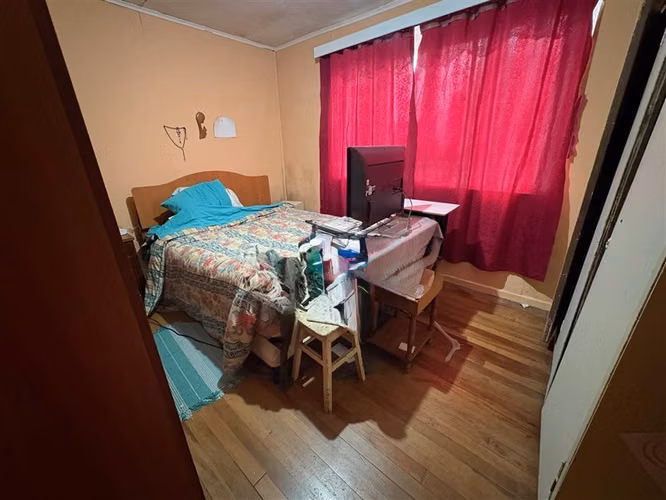 Terreno en venta con 2 casas en Punta Arenas