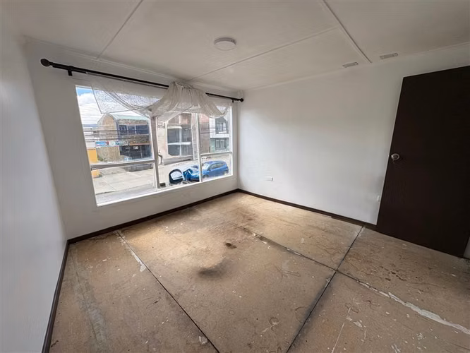 Terreno en venta con 2 casas en Punta Arenas