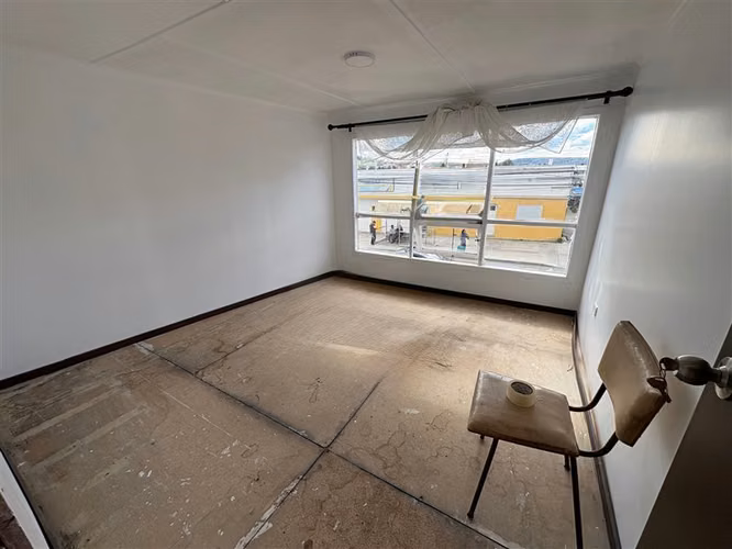 Terreno en venta con 2 casas en Punta Arenas