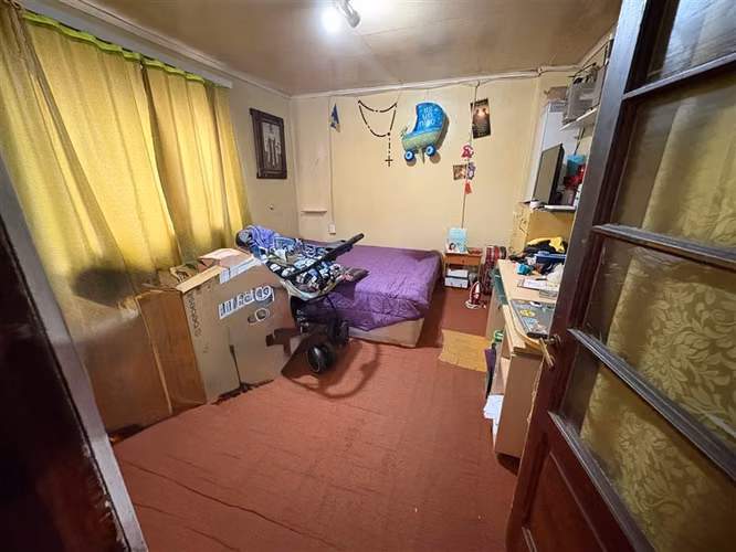 Terreno en venta con 2 casas en Punta Arenas