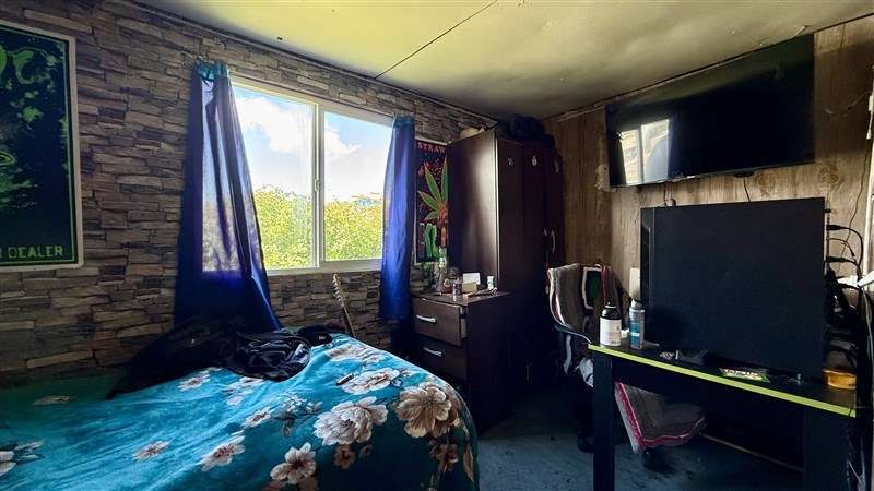 Casa con amplio terreno en Punta Arenas - Imagen 17