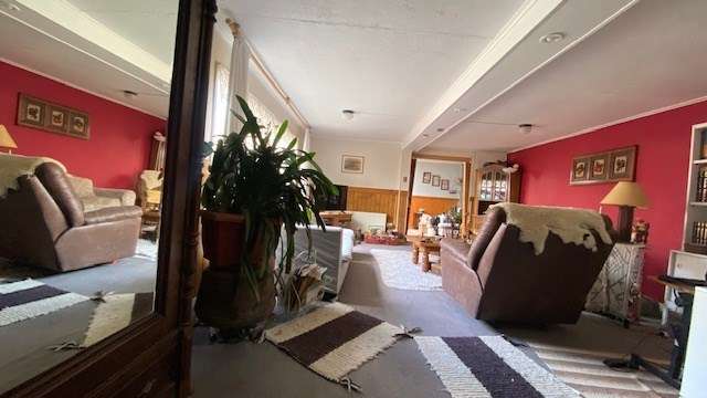 Oficina y amplia casa de 600 m2 en venta en Natales