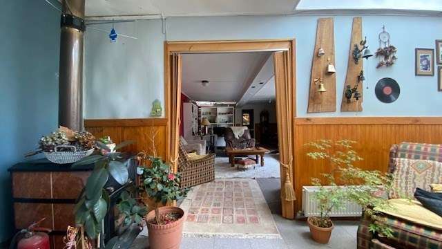Oficina y amplia casa de 600 m2 en venta en Natales