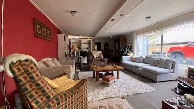 Amplia casa en venta de 600 m2, 4 dorm.y 2 baños en Natales