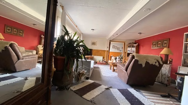 Amplia casa en venta de 600 m2, 4 dorm.y 2 baños en Natales