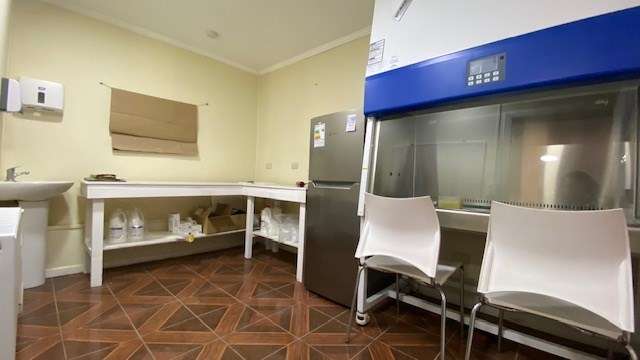 Espaciosa oficina central en 2do piso en arriendo en Natales