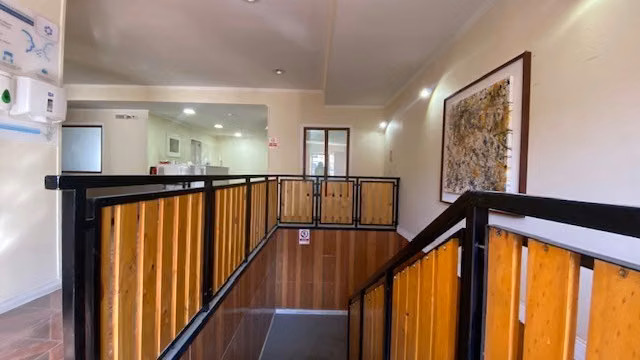 Espaciosa oficina central en 2do piso en arriendo en Natales