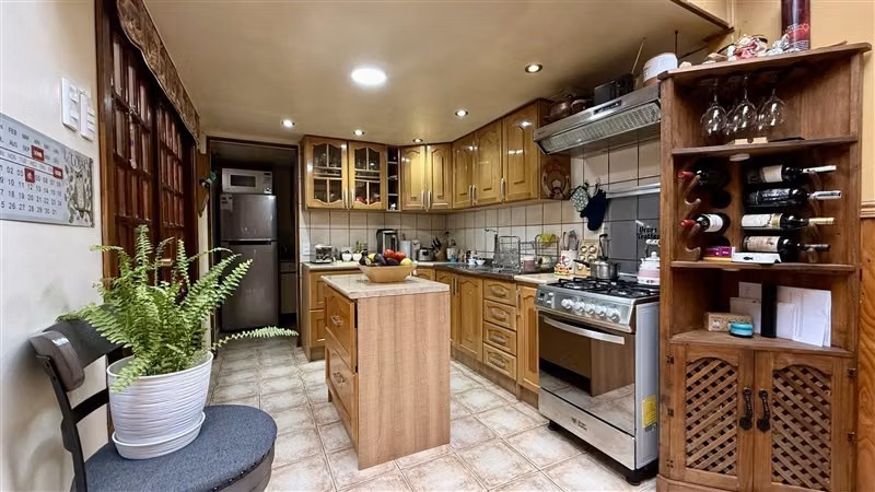 Casa en venta de 5 dorm. en Punta Arenas