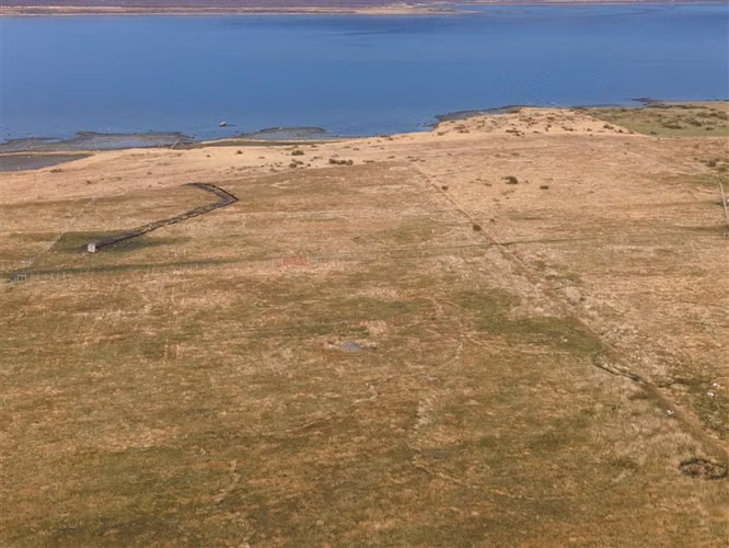 Sitio en venta de 23.500 m2 en Puerto Bories en Natales