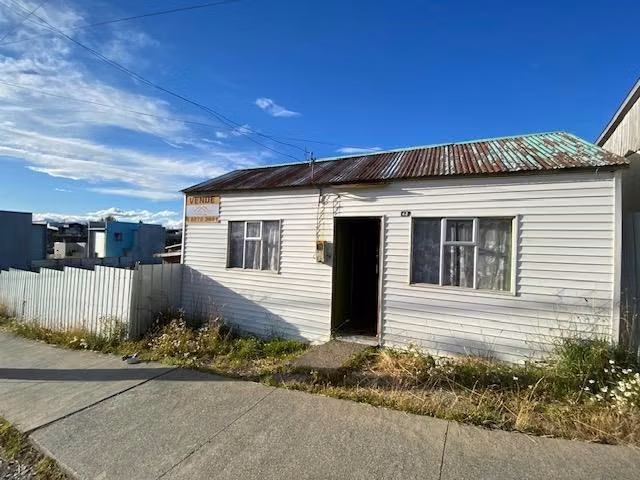 Casa en venta de 2 dorm. con 930 M2 de terreno en Natales