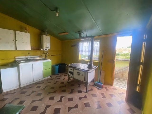 Casa en venta de 2 dorm. con 930 M2 de terreno en Natales