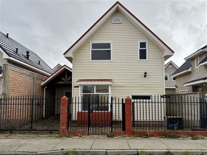 Casa en venta de 4 dorm. en Punta Arenas