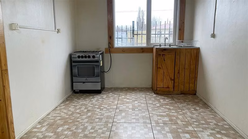 Propiedad en Venta, 2 Depto. de 2 dorm. y casa en Natales - Imagen 12