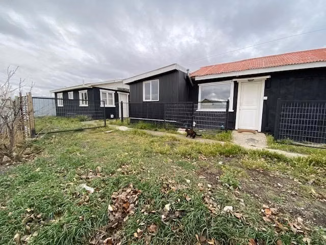 Propiedad en Venta, 2 Depto. de 2 dorm. y casa en Natales - Imagen 18