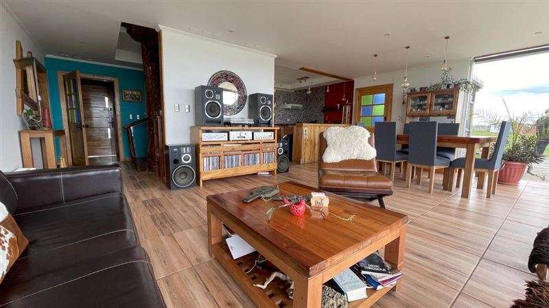 Casa en venta de 3 dorm. en Natales con maravillosa vista