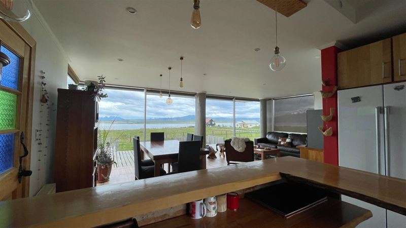 Casa en venta de 3 dorm. en Natales con maravillosa vista
