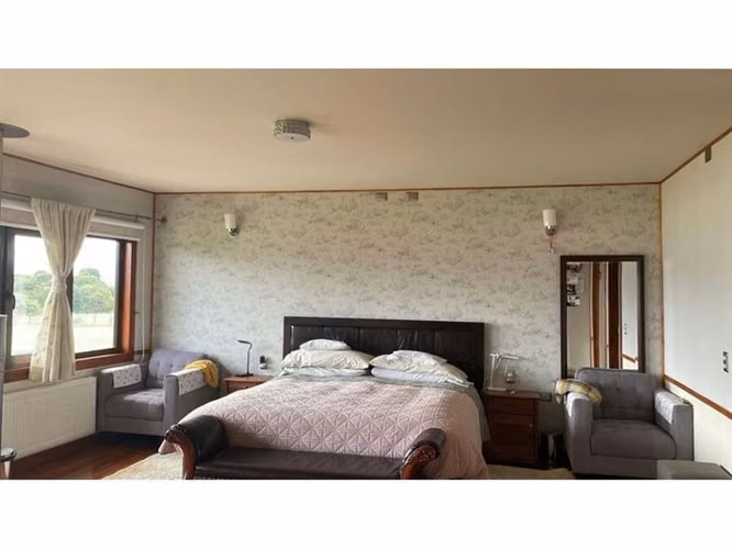 Casa en venta de 4 dorm. en Castro
