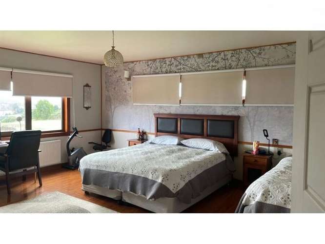 Casa en venta de 4 dorm. en Castro