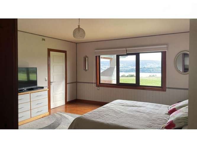 Casa en venta de 4 dorm. en Castro