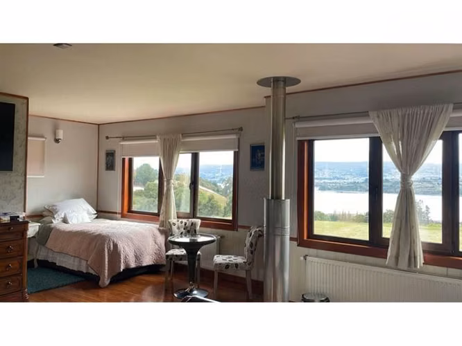 Casa en venta de 4 dorm. en Castro