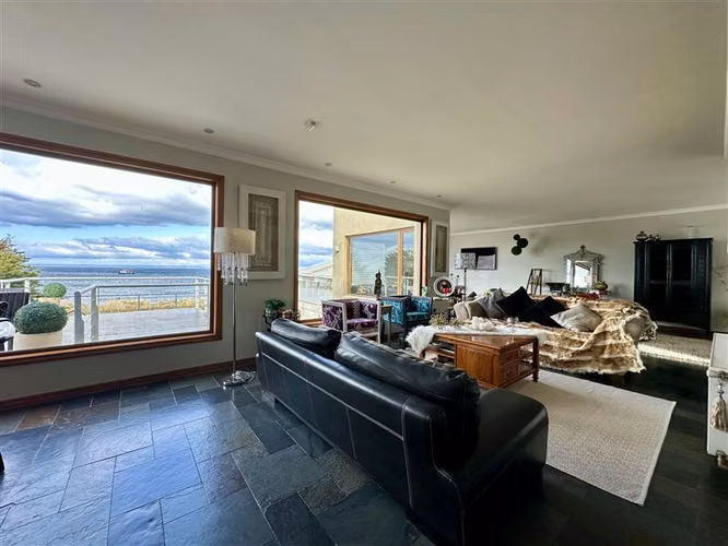 Casa en venta de 5 dorm. en Punta Arenas