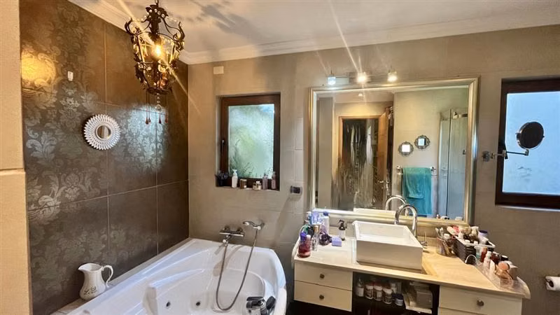 Casa en venta de 5 dorm. en Punta Arenas