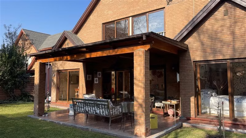 MAGNIFICA PROPIEDAD PARA TU FAMILIA, Tu hogar en Chicureo!!
